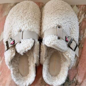 NWOT Sherpa Faux Shearling Slip on Clog Customized with Mushroom Patches OOAK